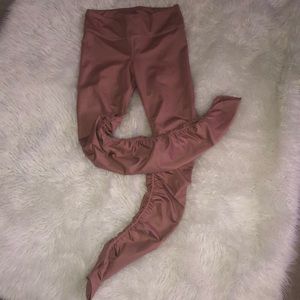 Alo Yoga Leggins with Ruching